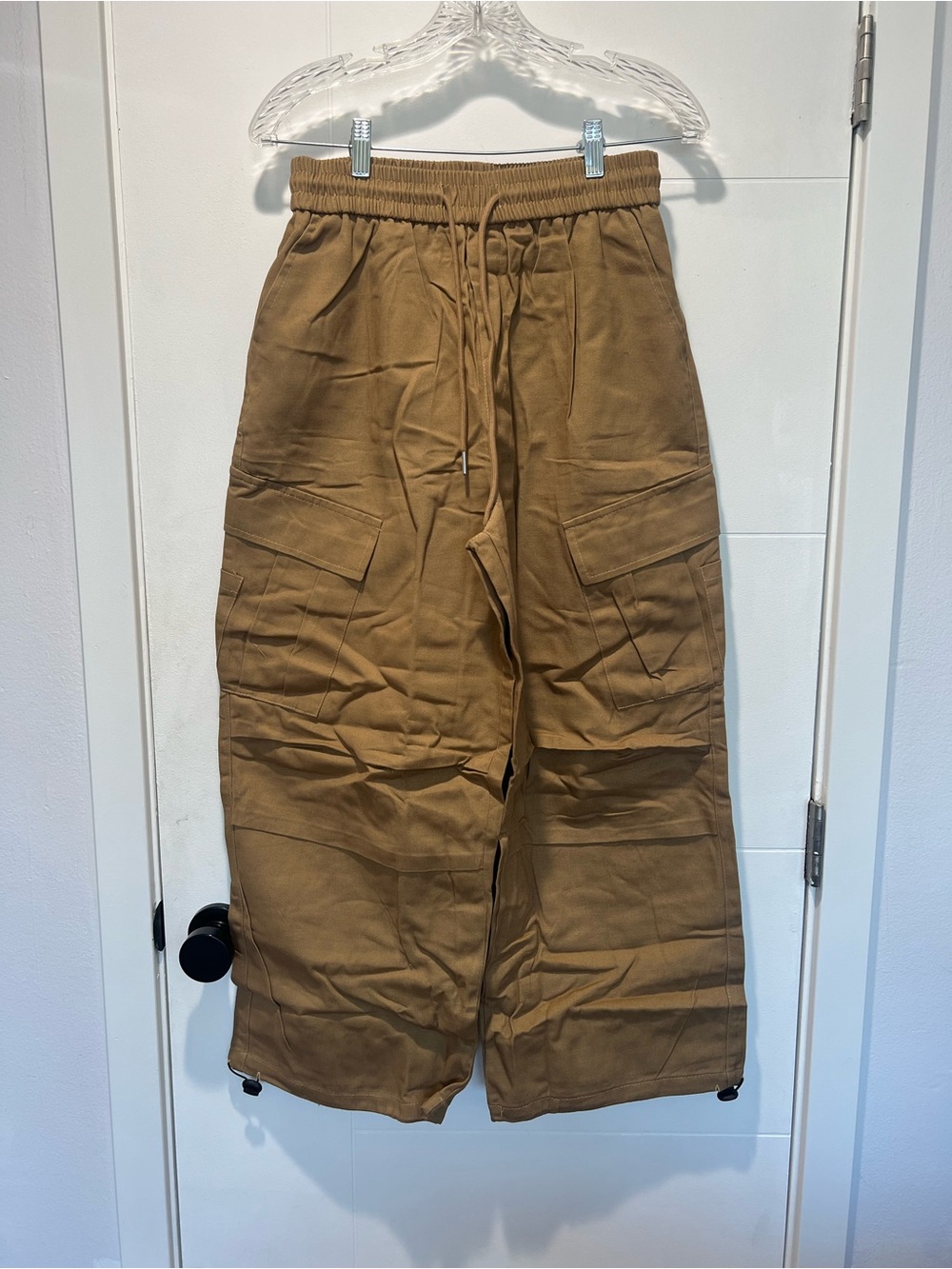 Women’s Baggy Wide-Leg Cargo Pants in Brown - Size Large
